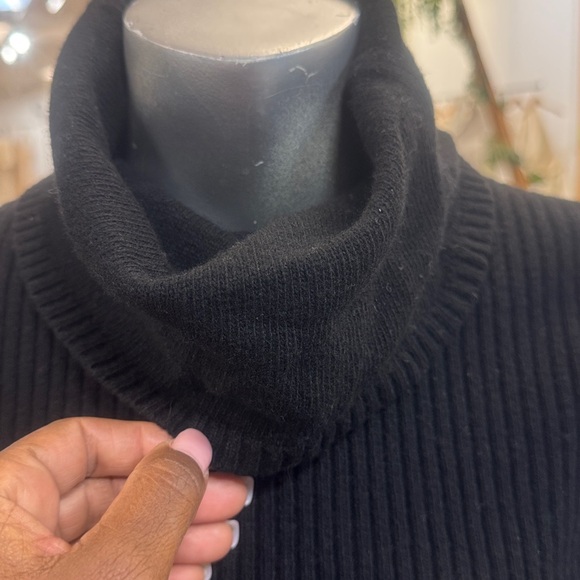 Banana Republic Black Ribbed Cowl Neck Sweater - Picture 6 of 7